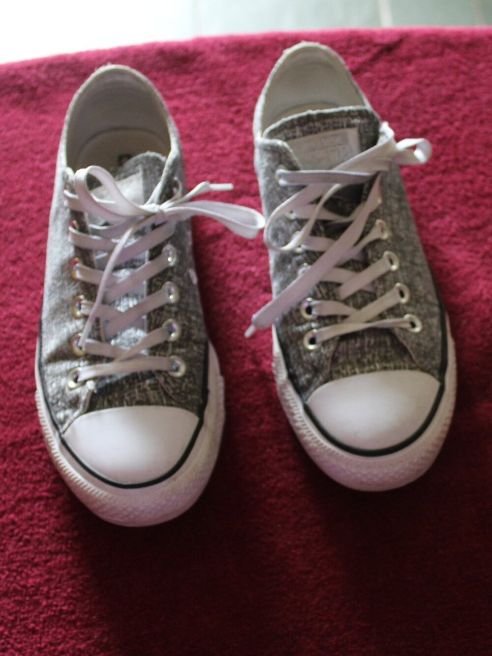 CONVERSE Chuck Taylor All Star Ox Glitter Sneaker, Silver, US Size 7